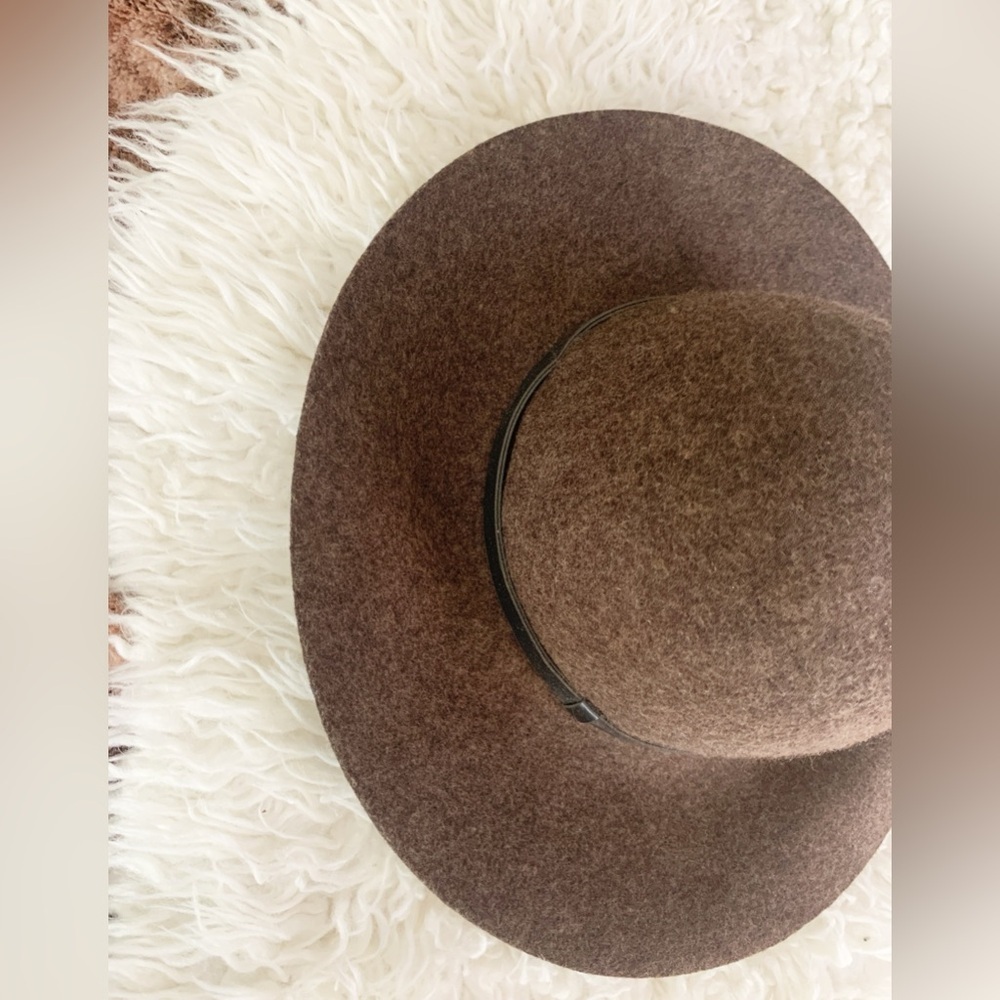Nordstrom Womens 100% Wool Soft Floppy Hat Dark Brown Rare Color OS - Picture 5 of 8